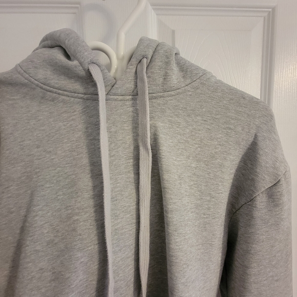 Sweater - Picture 3 of 4